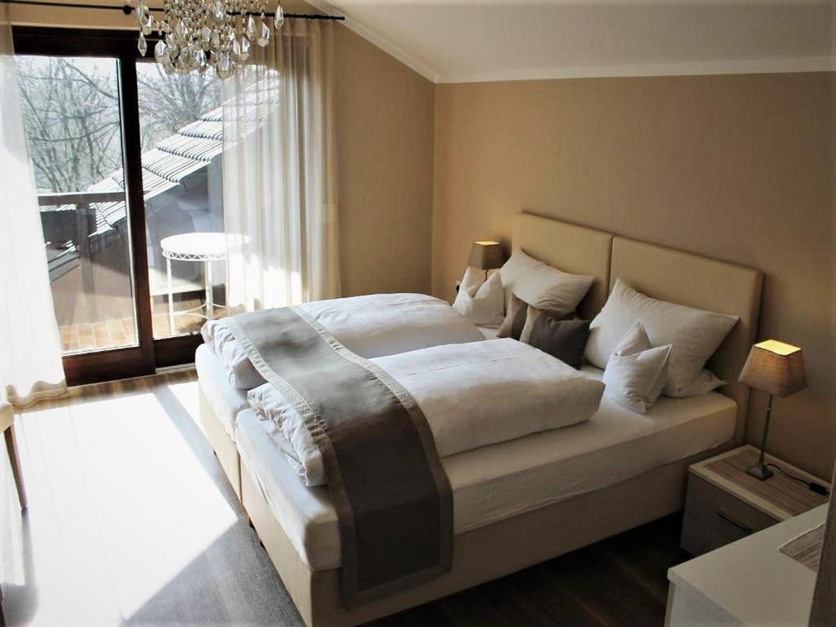 Hotel Garni Bellevue Bad Fussing Bagian luar foto